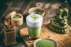 Ilustracja przepisu na: matcha latte