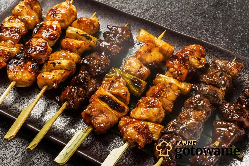 Yakitori Japońskie grillowane szaszłyki z kurczaka
