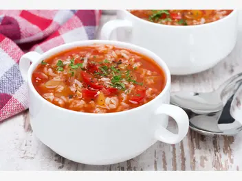 Ilustracja przepisu na: zupa pomidorowa z soku pomidorowego