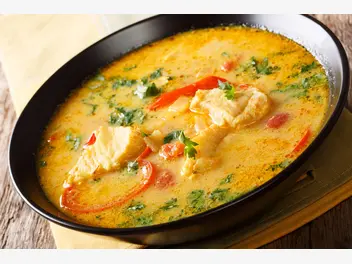 Ilustracja przepisu na: tajska zupa rybna curry