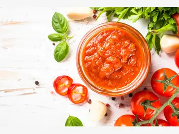 Ilustracja przepisu na: sos pomidorowy do gołąbków z passaty
