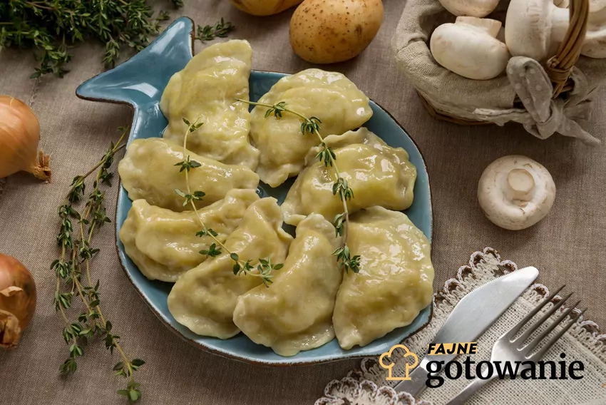 Pierogi z kapustą i grzybami