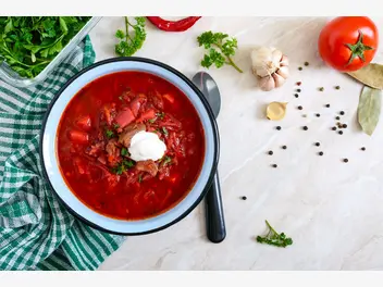 Ilustracja przepisu na: zupa pomidorowa z ziemniakami