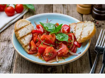 Ilustracja przepisu na: sałatka z pomidorów