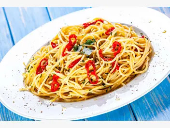 Ilustracja przepisu na: makaron aglio olio