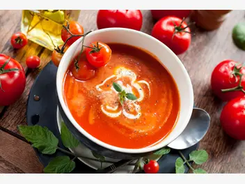 Ilustracja przepisu na: zupa ze świeżych pomidorów