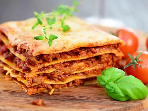 Przepis: Lasagne z mięsem mielonym