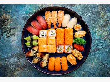 Ilustracja przepisu na: sushi z surimi