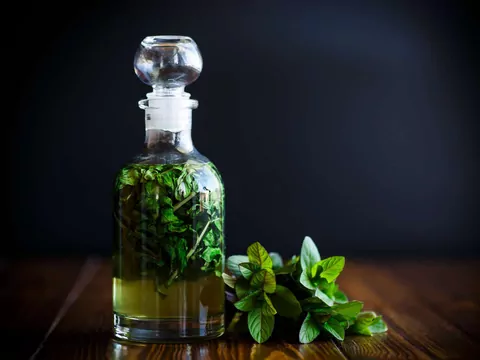 Przepis: Syrop miętowy