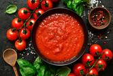 Ilustracja pytania: jak zrobić sos pomidorowy