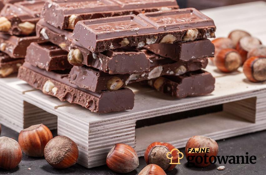 Dowiedz się, jakie wartości odżywcze są w czekoladzie oraz jakie alergie mogą powodować.