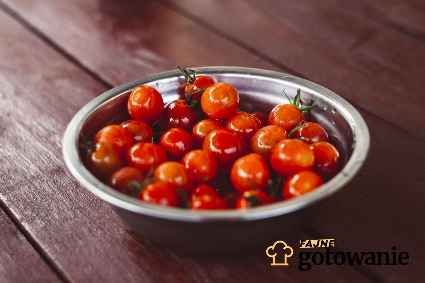 Dowiedz się, jakie wartości odżywcze są w pomidorkach koktajlowych oraz jakie alergie mogą powodować.