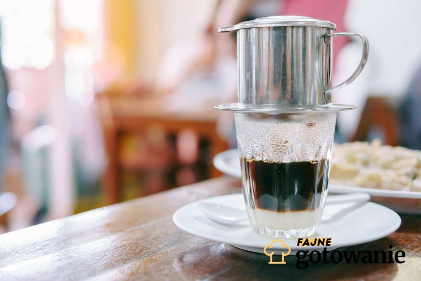 Ilustracja do ptrzepisu: Kawa po wietnamsku