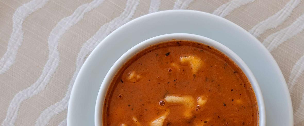 zupa pomidorowa z lanymi kluskami