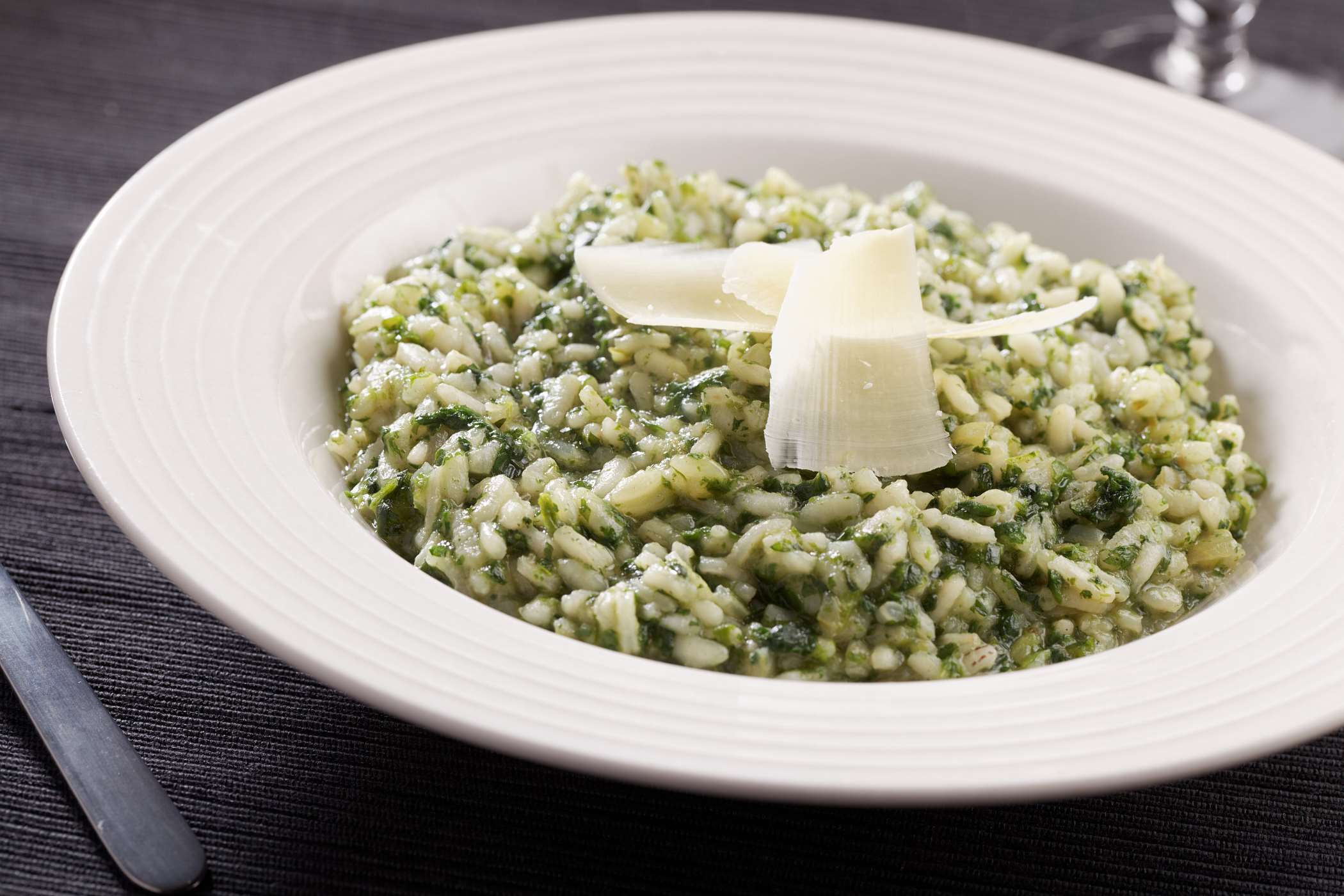 Risotto ze szpinakiem przepis na FajneGotowanie.pl